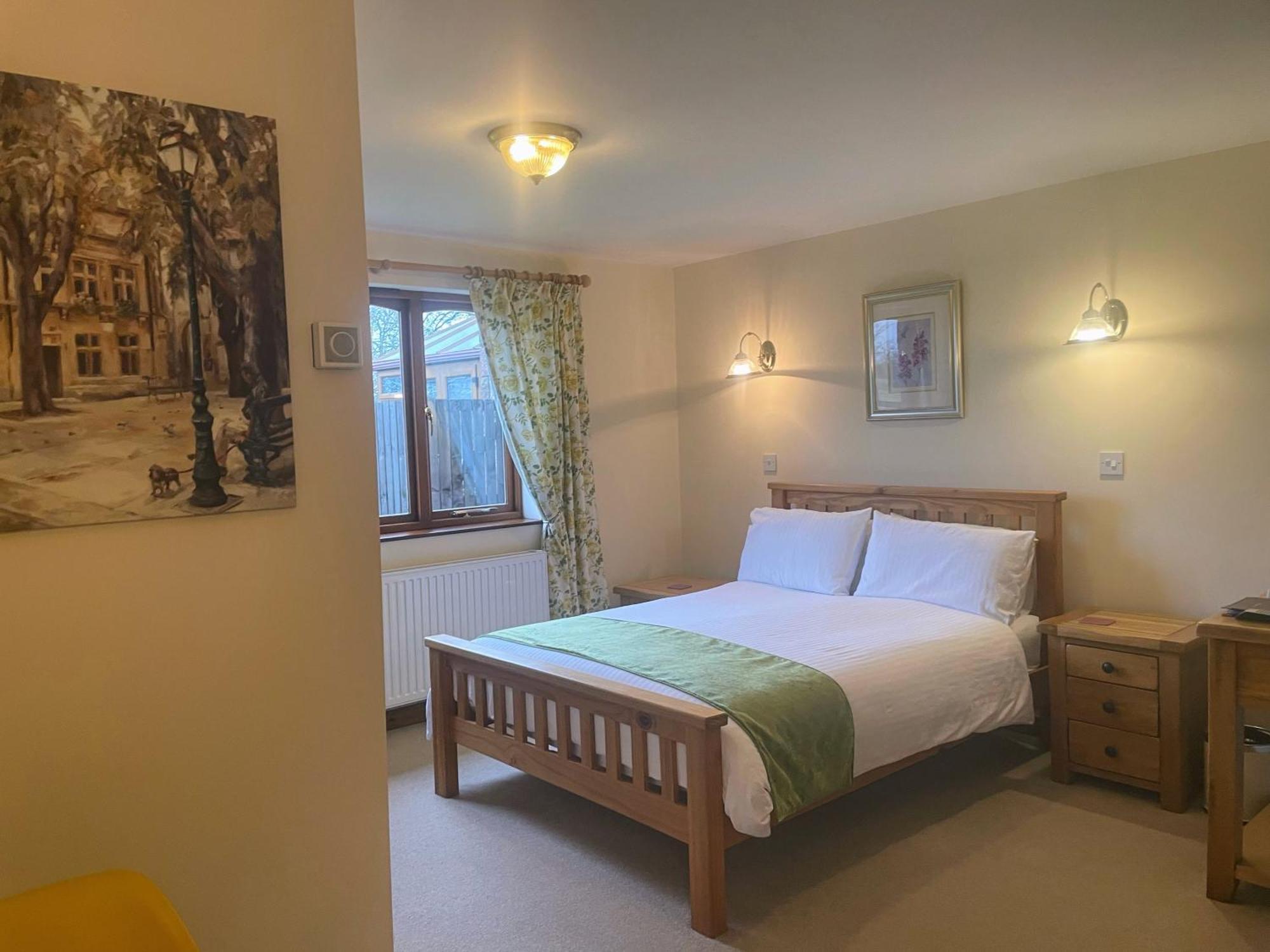 Sunset House Bed & Breakfast Newton Reigny Bagian luar foto